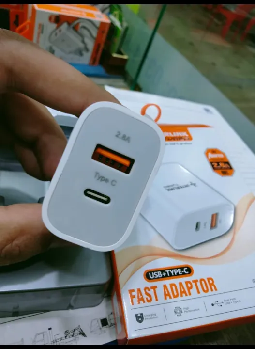 Fast%20Adaptor%20-%20USB+Type-c%20Turbo%20Charger%20Smart%20Charging%20INTERLINK%20-%20Charger%20for%20you%20-%20Image%202