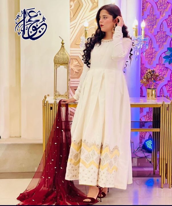 3%20Piece%20Suit%20For%20Women/Stitched%20Dress%20For%20Girls/%20Party%20Wear/Wedding%20Collection%20For%20Women%20-%20Image%204