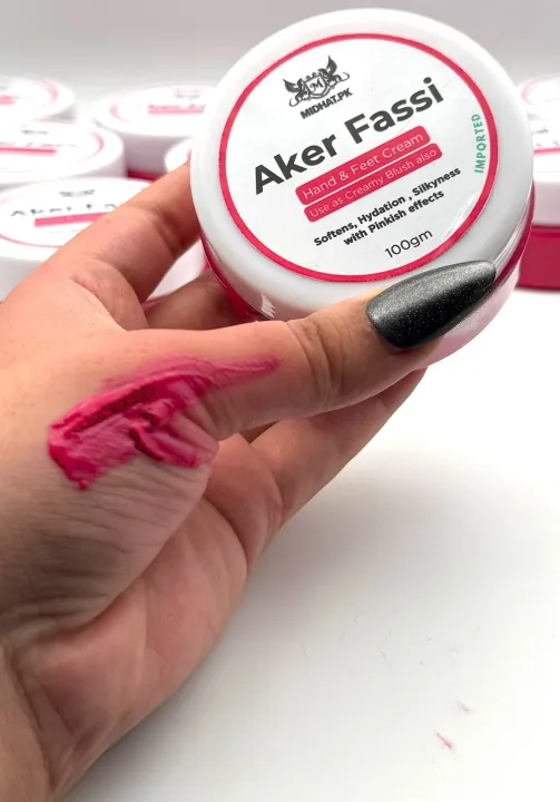 Best%20Aker%20Fassi%20Cream%20Tint%20for%20Hands,%20Feet,%20Lips%20and%20Chicks.%20-%20Image%202