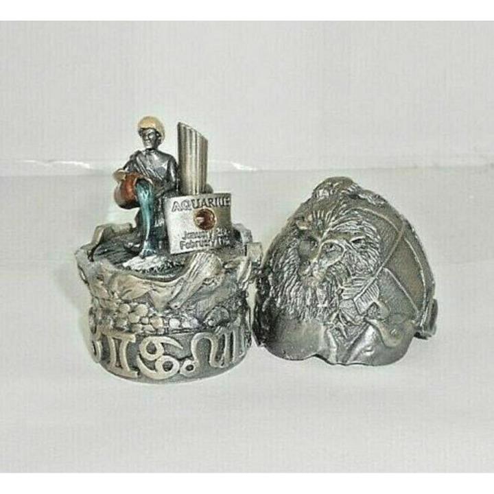 TUDOR MINT MYTH AND MAGIC. COLLECTABLE ZODIAC EGG. AQUARIUS decoration