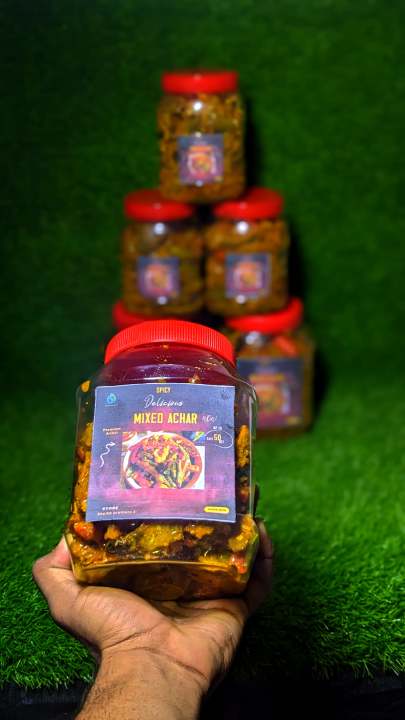 MIXED%20PICKLE%20IN%20OIL%20-%20Mix%20Achaar%201-kg%20/%201000-g%20Jar%20Packing%20Best%20Quality%20Achaar%20In%20Very%20Low%20Price%20-%20Image%204