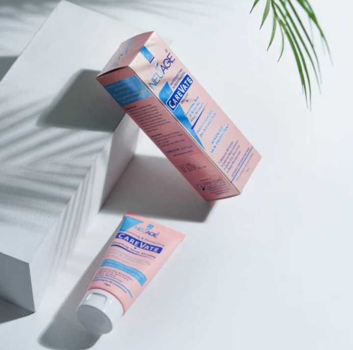 Neuage%20Carevate%20cream%20-%20Image%204