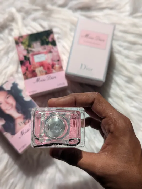 Miss%20Dior%20Eau%20de%20Toilette%20%E2%80%93%20Luxurious%20French%20Perfume%20100ml%20-%20Image%204