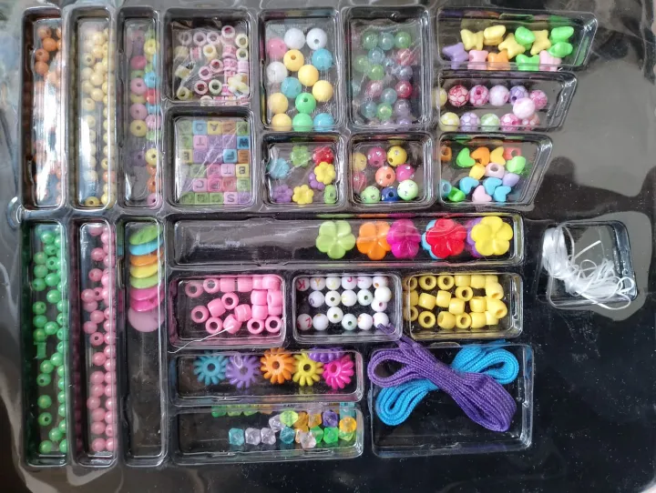Bracelet%20Kit%20Diy%20Friendship%20Band%20Making%20Kit%20Creative%20Necklaces%20With%20Letter%20Art%20And%20Craft%20Beads%20Set%20Toys%20for%20Girls%20-%20Image%204