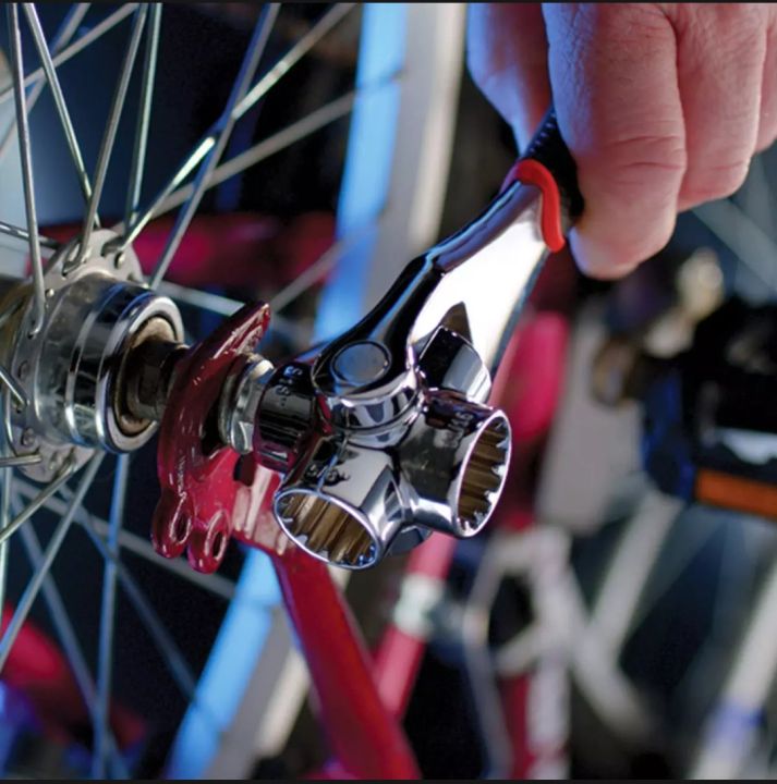 Universal%20Wrench%208%20in%201%20-%20Multifunction%20Socket%20Spanner%20Wrench%20Tool%20with%20360%20Degree%20Rotating%20Heads%20-%20Multipurpose%20Handy%20Adjustable%20Tools%20For%20Auto%20Home%20Outdoors%20Indoors%20Works%20More%20-%20Durable%20&%20No%20Slipping%20-%20Best%20Stainless%20Steel%20Wrenches%20-%20Image%205