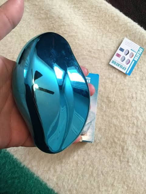 Manual%20EPILATOR%20for%20men%20&%20women%20%7C%20Crystal%20hair%20remover%20%7C%20Soap%20shaped%20Trimmer%20%7C%20Painless%20shaving%20tool%20%7C%20Portable%20eraser%20stone%20-%20Image%204