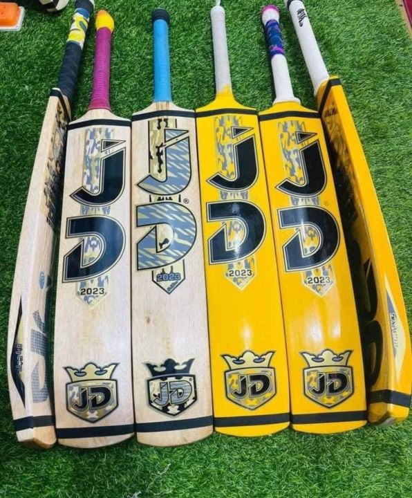 Softball%20cricket%20bat,%20Tapeball%20bat,%20Sialkot%20made%20-%20Image%202