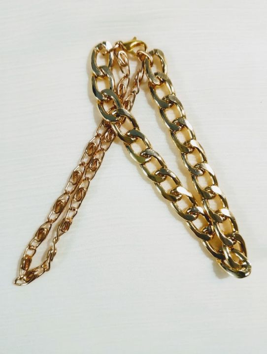 Bracelets%20of%20Chains%20%7C%20Double%20Chain%20%7C%20Fashion%20Accessories%20%7C%20Elegant%20and%20Lightweight%20Jewelry%20-%20Image%206