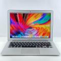 Apple Macbook Air Early 2015 13.3 inches Ci5 8GB 256GB. 