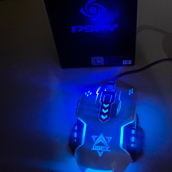 DFSY%20Gaming%20Mouse%20Ergonomic%20Design%20DPI%20Settings%20-%20Image%206
