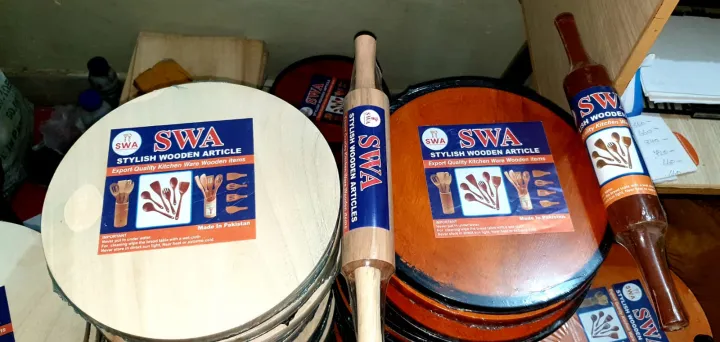 Wooden%20Chakla%20Belan%20With%20Rolling%20Wood%20Pin%20and%20Board%2015%20inches%20in%20Diameter-Wooden%20Rolling%20Pin%20And%20Board%20-%20Image%205