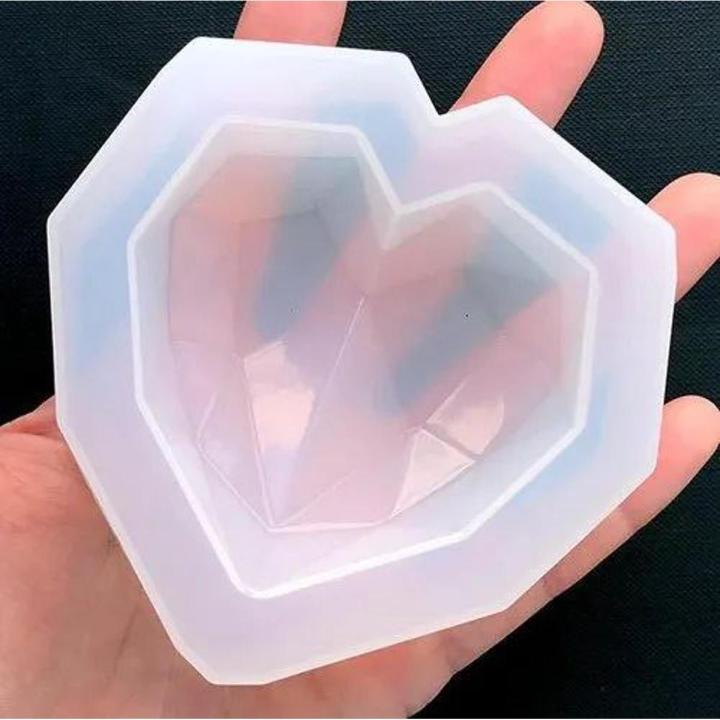 Heart Shape Epoxy Resin Mold Silicone DIY Moulds Kit Tools Great for Paperweight, Home Decoration 2.3 x 2 inches 2 cm