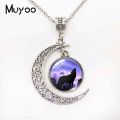 New Fshion Wolf And Moon Moon Pendant Cabochon Full Moon Wolf Long Chain Cresent Moon Necklace Jewelry. 