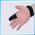 [HOT] Protector Gloves Fishing Single Finger Breathable Non-Slip Throwing Rod Fishermen Casting Glove Hot Fishing Tool Accessories. 