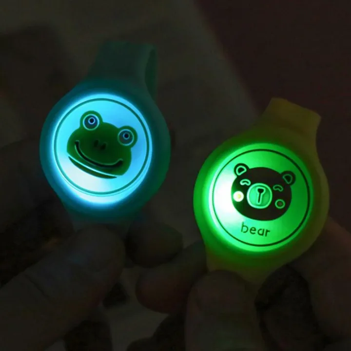 Effective%20Colorful%20Mosquito%20Repellant%20Watch%20%20Mosquito%20Repellent%20Bracelet%20for%20Children%20Watch%20Safe%20Wearable%20Mosquito%20Repellent%20Wrist%20Band%20-%20Image%207