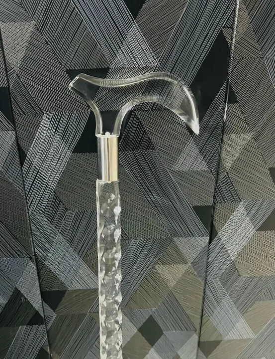 Acrylic%20Walking%20Stick%20Foe%20Elders/%20Walking%20-%20Image%204