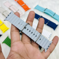 Silicon Strap for Iwatch series 8 N8 Ultra H10 Ultra GS8 Ultra Z59 Ultra Dt no 1 Max T Ultra TC8 Ultra WY58 Ultra X8 Ultra T100 Plus T200 Plus Y7 pro iw7 Dt no1 w17 N76 T500, T500+ HT89 HT99 W26 W26+ HW16, HW22, i7 Pro, i7 Plus, x7 Pro,. 