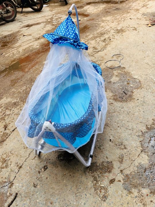 Baby%20Swing%20Cot%20&%20Cradle%20With%20Stand%20Support%20&%20Mosquito%20Net%20-%20Image%205