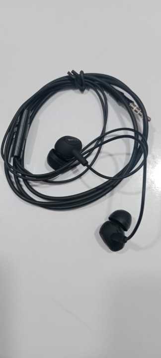 Original%20Handfree%20Blue%20Spectrum%20M5,%20Earphones%20with%20super%20solid%20Bass,%20The%20best%20Handsfree%20for%20gaming%20and%20music%20-%20Image%205
