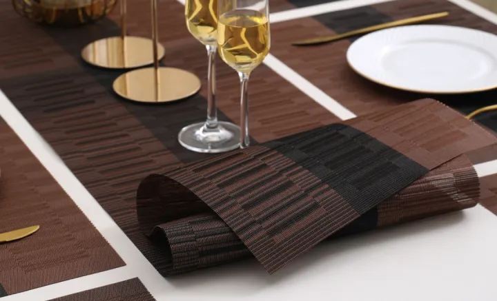7Pcs%20Table%20Mat%20&%20Table%20Runner%20Set%20Heat%20Resistant%20Placemats,%20Stain%20Resistant%20Washable%20PVC%20Table%20Mats%20for%20Dining%20Table%20Woven%20Placemat%20-%20Image%205