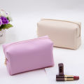 Makeup Bag Easy Access Strong Bearing Makeup Organizer Bag. 