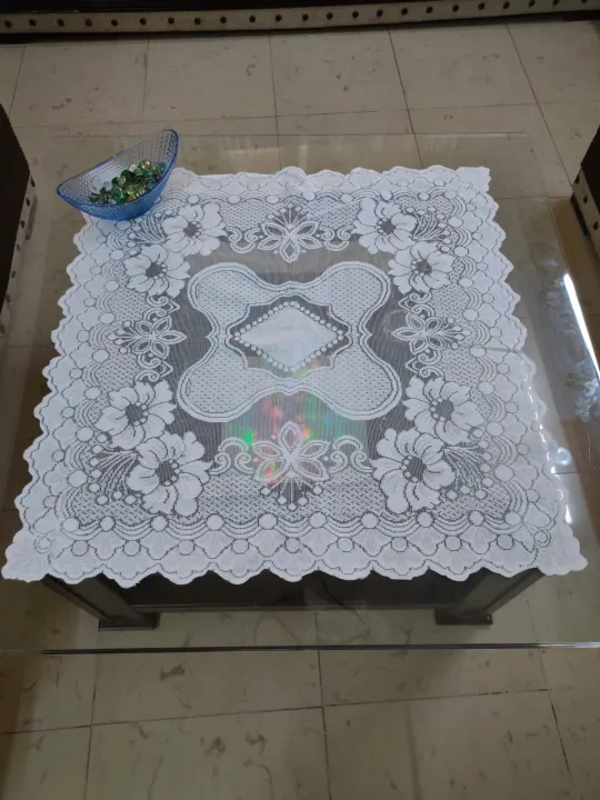 Multi%20color%20net%20center%20table%20cover%20(28x28)%20Round%20inches%20-%20Center%20Table%20Mat%20-%20New%20Design%20-%20Image%203