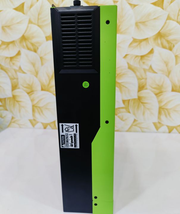Inverex%20Veyron%20II%201200W-12V%20Solar%20Inverter%20-%20Image%205