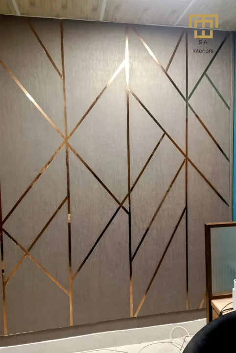 Acrylic%20Mirror%20Strips%201%20inch%20x%2096%20inch,%20Golden/Silver,%20Self-Adhesive%20for%20Furniture%20and%20Wall%20Decor%20-%20Image%205