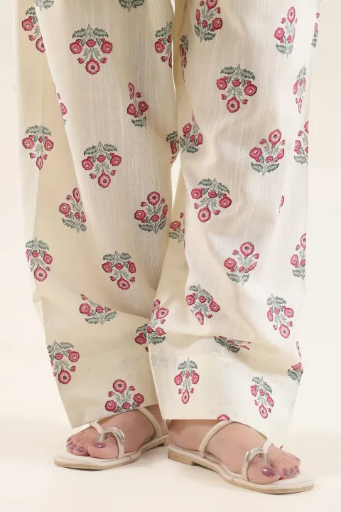 Saya%20Printed%20Khaddar%20Stitched%202%20Piece%20(Shirt/Trouser)%20For%20Women%20-%20RTW%20/%20Stitched%20/%20Pret%20/%20Pret%20For%20Women%20-%20Dress%20For%20Girls%20-%20Exotic%20Echos%20Vol%20-06%20-%20Winter%202026%20-%20Image%205