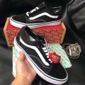 Vans Old Skool Black Canvas Imported Sneakers for Boys. 