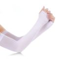Ice Fabric Arm Sleeves Sun Protection Arm Cooling Sleeve Cuffs UV Protection Breathable Quick Dry Running Arm Sleeves For outdoor sports. 