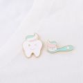 Creative Simple Toothbrush Toothpaste Tooth Combination Metal Paint Brooch Cartoon Cute Love Oral Series Badge Pin Jewelry. 