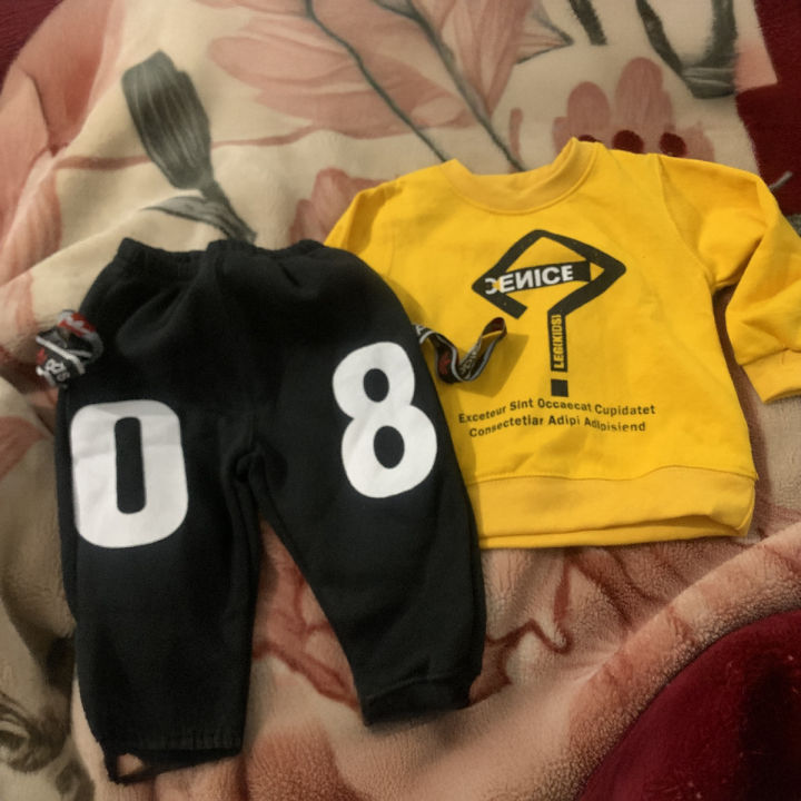 Swetshirt%20And%20Pajama%20/%20Trouser%20For%20Kids%20Baby%20Boys%20And%20Baby%20Girls%20Imported%20Comfy%20Winter%20Warm%20Top%20Clothes%20Setes%20%20Dresses%20Outfit%20Jannat%20Store%20-%20Image%202