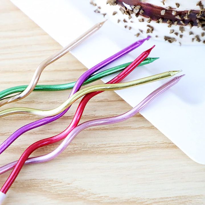 Multi%20Colored%20Cake%20Candles%20Pack%20For%20Birthday%20Cake%20Decoration%20-%20Image%204