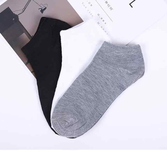 3%20Pair%20Ankle%20Socks%20%20-%20Plain%20Cotton%20Mens%20Short%20Male%20sock%20-%20black/white/gray%20-%20Image%204
