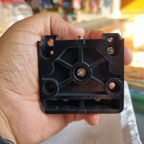 100%20amp%20Relay%20For%20stabilizer%2010,000%20and%2012,000%20Watts%20Relay%20100%20Amp%20-%20Image%203