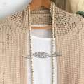Fashion Sweater Clips Brooch Collar Clips Buckles for Coat Shirts Jackets. 
