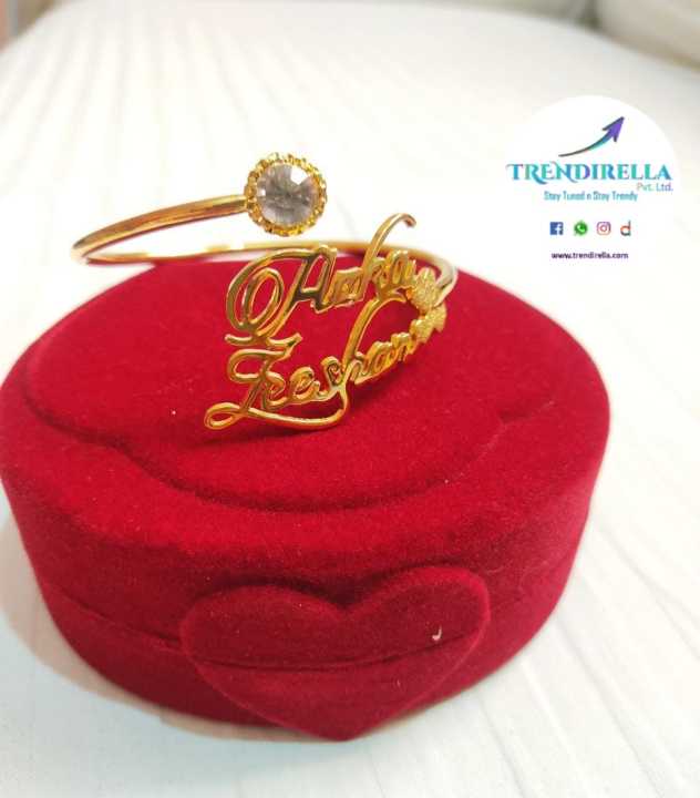 Personalized%20Custom%20Engraved%20Bangles%20of%20Bracelet%20Design%20No.2%20-%20Premium%20Brass%20Alloy%20%7C%20Golden/Silver%20Plating%20%7C%20Customizable%20Name%20%7C%20Stylish%20Gift%20%7C%20Daraz.pk%20-%20TRENDirella%20Official%20-%20Image%206