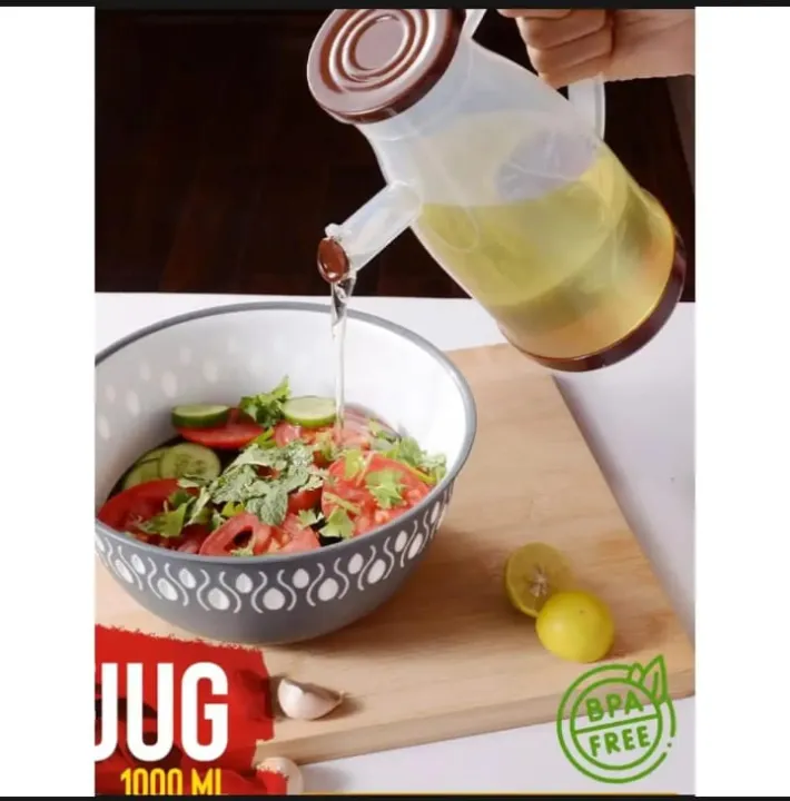 Jug%20Oil%20Jug%20Plastic%20(1000%20ML)%20-%20Oil%20Container%20with%20Measuring%20Scale%20-%20Liquid%20Container%20for%20Oil,%20Water,%20Vinegar,%20Sauces,%20Honey,%20Condensed%20Milk,%20Juices,%20Milk,%20etc.%20with%20Lid%20&%20Handle%20-%20Plastic%20Jug%20-%20Image%202