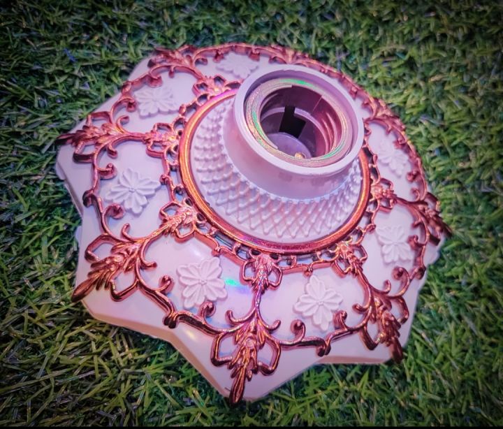 Fancy%20Decorative%20Ceiling%20Lamp%20Base%20Fancy%20Wall%20Bulb%20Holder%20E27)%20-%20Silver%20&%20White%20Fancy%20Holder%20-%20Image%202