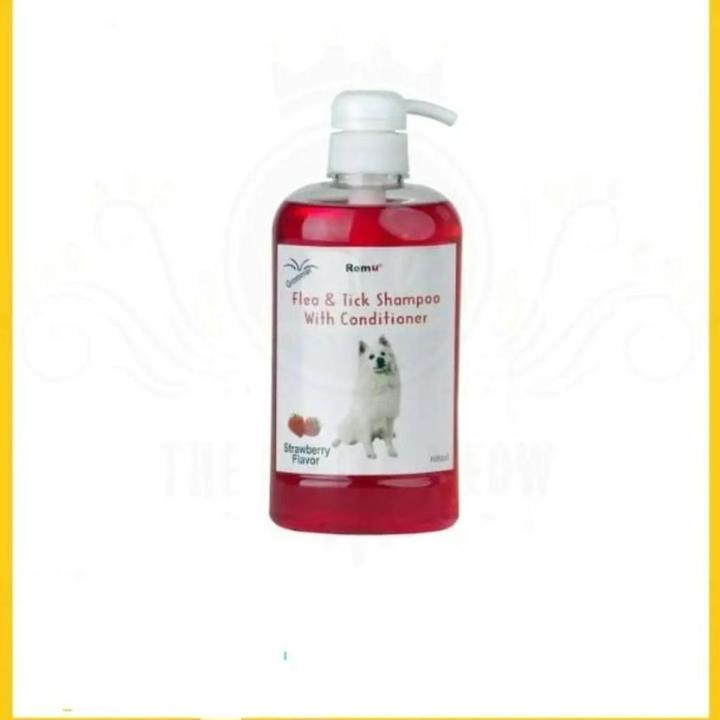 REMU - Groomer Flea & Tick Shampoo with Conditioner - Strawberry Flavor