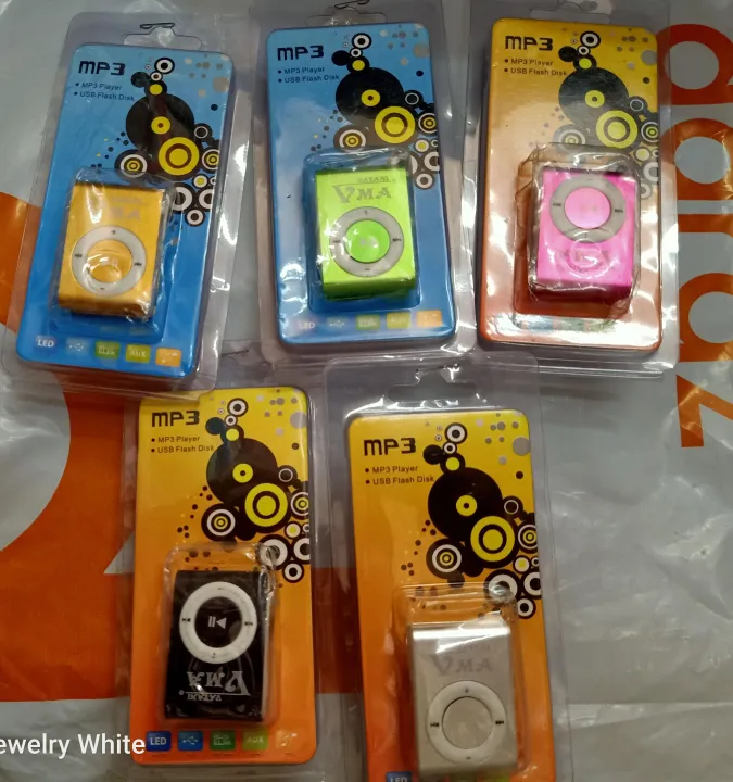 Mini%20MP3%20With%20Handfree%20-%20Image%203