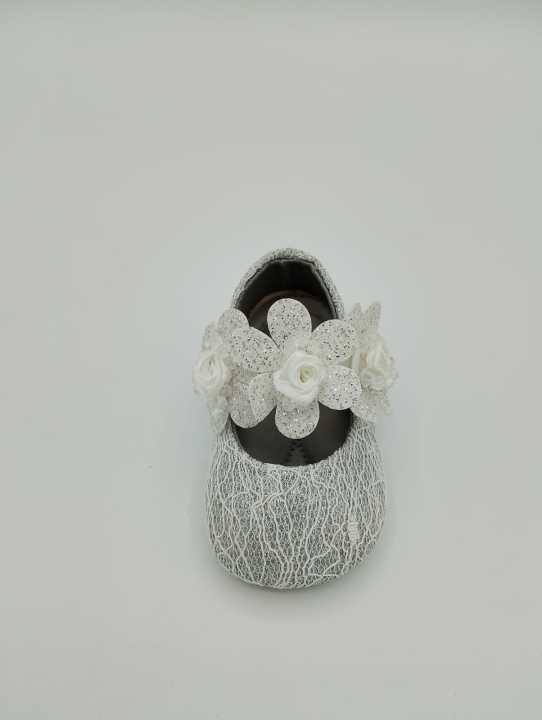 Baby%20Girl%20Floral%20Soft%20Shoes%20%7C%20Glitter%20Flower%20Prewalker%20%7C%20Anti-Slip%20Party%20Shoes%20-%20Image%202