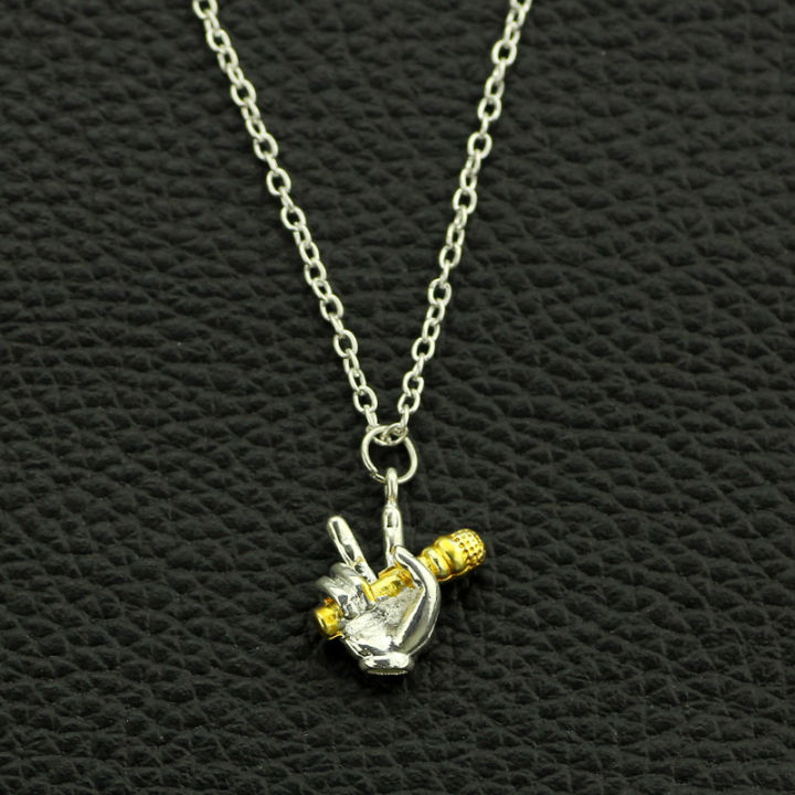 【Pei jie Store】Couple Pitch Necklace Microphone Pendant Best Friend Jewelry Hip Hop Jewelry Silver Color and singers Gift