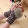 Winter Gloves For Women Woolen Half Finger New Stylish Warm Half Finger Gloves For Girls Washable Woolen Gloves Faux Gloves For Women/Ladies/Girls. 