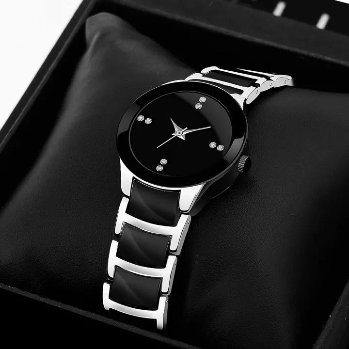 Anlogue%20Gold&black%20WoMen%20Watch%20Designer%20Fashion%20New%20Fashion%20Analog%20Watch%20-%20For%20Women%20-%20Image%205