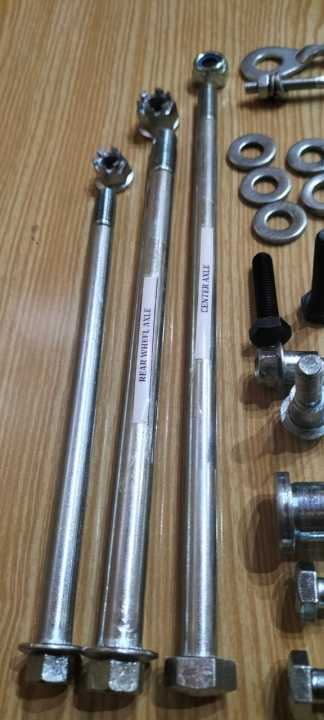 HONDA%20CD%2070%20CC%20COMPLETE%20HARDWARE%20NUT%20BOLT%20AXLE%20KIT%2055%20ITEMS%20IN%20ONE%20KIT%20-%20Image%202
