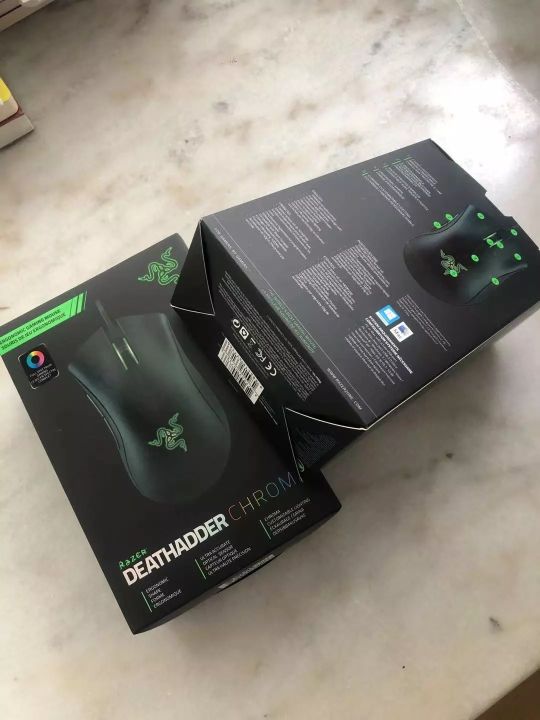 Razer%20DeathAdder%20Chroma%20-%20Multi-Color%20Ergonomic%20Gaming%20Mouse%20-%2010,000%20DPI%20Sensor%20-%20Comfortable%20Grip%20-%20World's%20Most%20Popular%20Gaming%20Mouse%20-%20Image%205