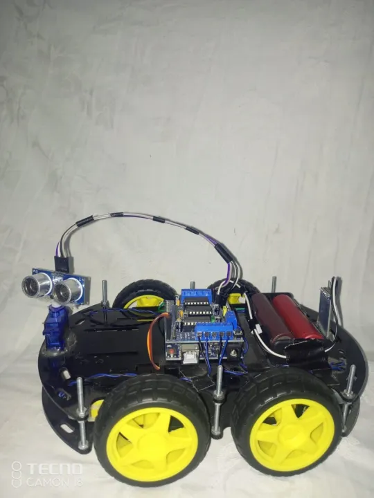 Arduino%20Based%20Programmable%20Obstacle%20Avoiding%20Robot%20Car%20With%202%20Lithium%20Battery%20-%20Image%202