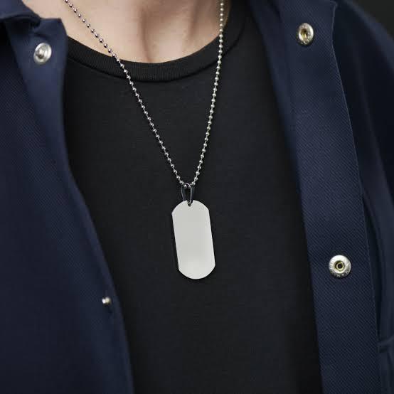 Plain%20Silver%20Stainless%20Steel%20Dog%20Tag%20Chain%20Pendant%20Necklace%20for%20Men%20-%20Image%203